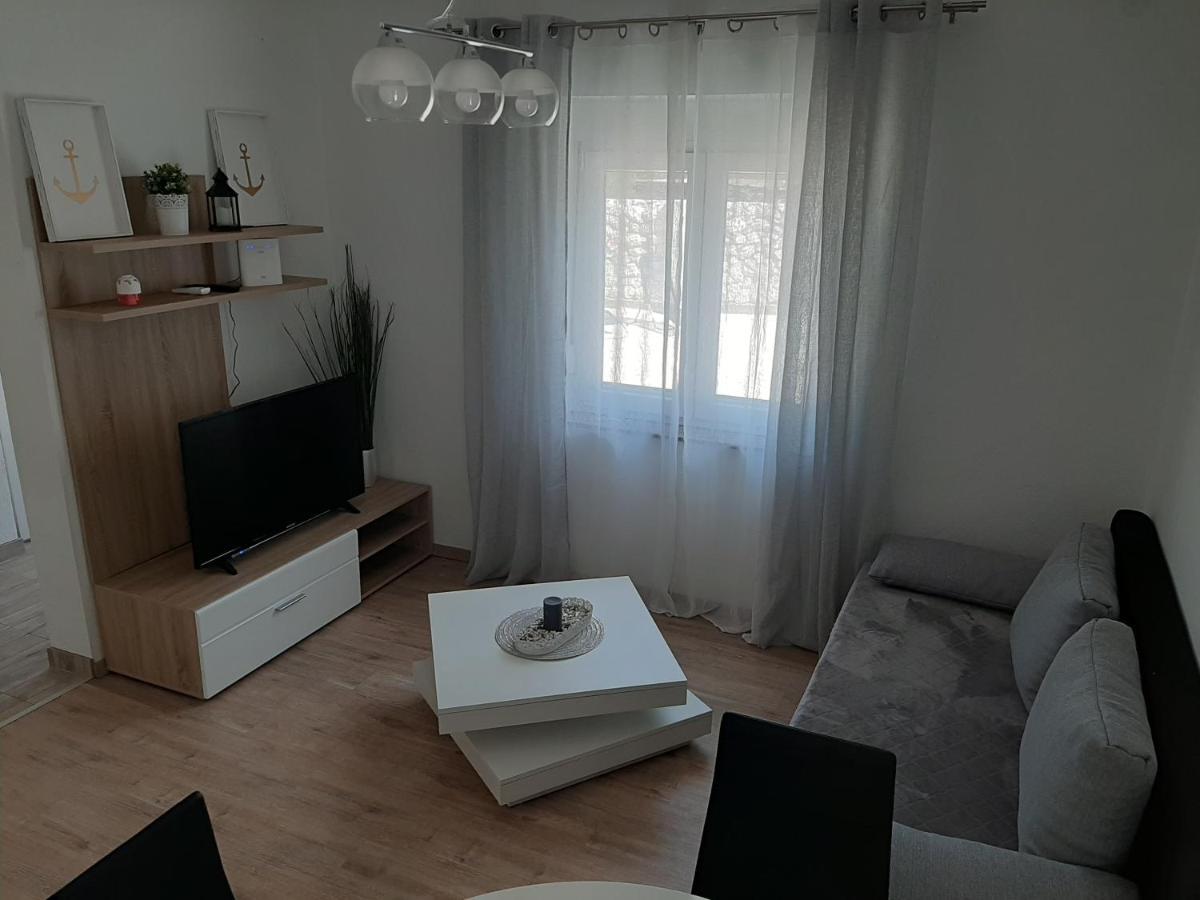 Ferienhaus Karlo Pridraga Exterior foto